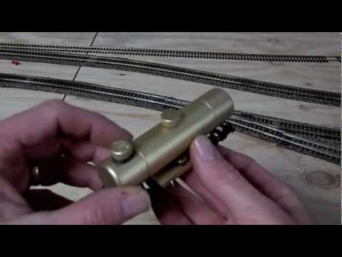 "CLEANING MODEL TRAIN TRACKS CXM MACHINE" Model Trains Part 12