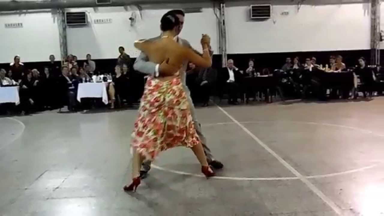 Alexa Yepes Arboleda & Edwin Espinosa en Milonga Malena Sunderland Club 1/3