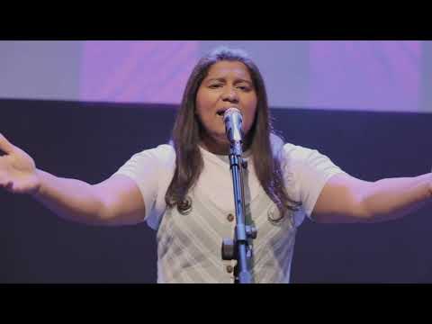 Algo Nuevo Empezó | Ana Isabel vasquez (Cover en Español God’s Great Dance Floor  | Chris Tomlin)