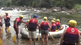 preview picture of video 'Sri Lanka - Kitulgala, rafting'