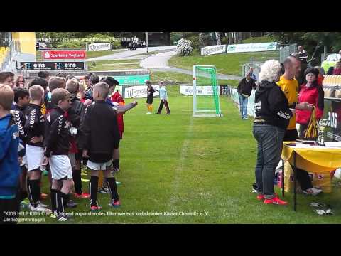 D-Jugend: "KIDS HELP KIDS CUP" des VfB Auerbach 2015 - die Siegerehrung