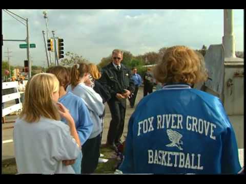 Accidente de autobús escolar mata a estudiantes en Fox River Grove, Illinois, 1995