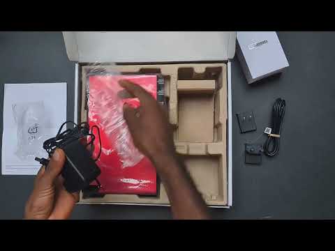 Unboxing the Scarlet 18i8 Audio Interface 3rd Gen