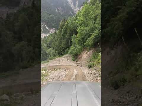 Rruga Bjeshkes Lumbardhit