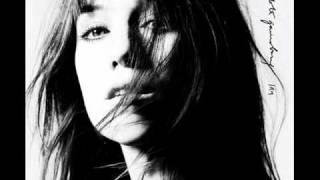 Charlotte Gainsbourg - La Collectionneuse