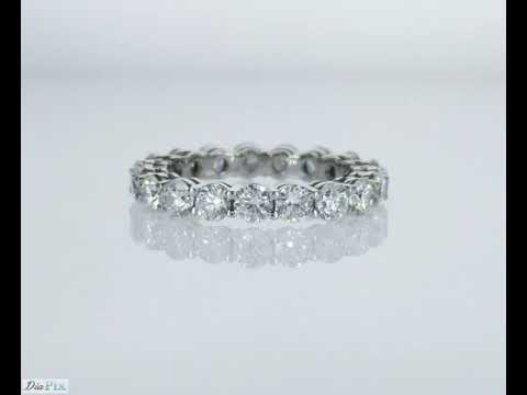 ROUND CUT DIAMOND ETERNITY RING