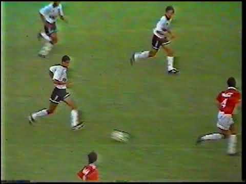 Corinthians 2 x 0 Internacional - Brazilian Championship 1993 - Commentary by Sílvio Luiz