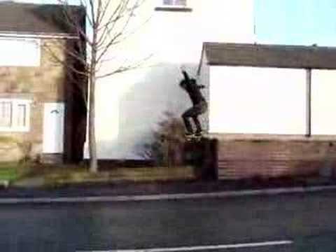 joel nollie off durkar ledge