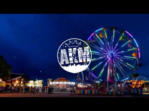 Le Boeuf X Noah Guthrie - Sexy And I Know It