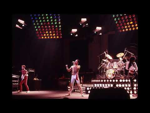 Queen-Life Is Real (Live in East Rutherford 9/8/82) [Matrix]