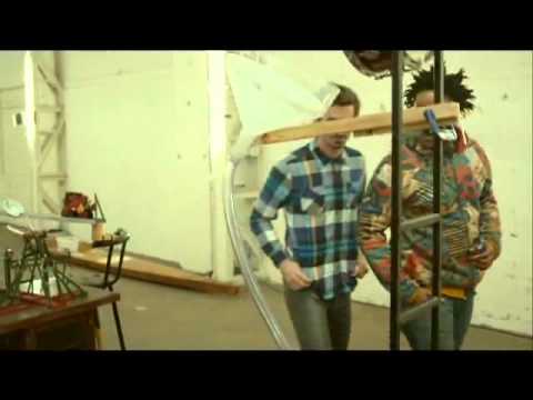 Cadbury's Tumbles: The Tumble Machine (@comunicadores)