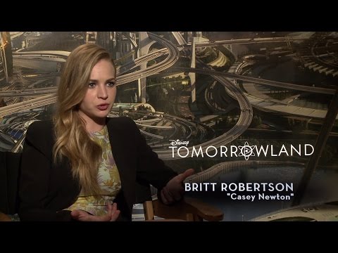 Tomorrowland (IMAX Featurette)