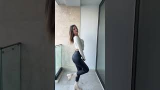 Oh, hi 📓🖤#outfit #office #leather #america