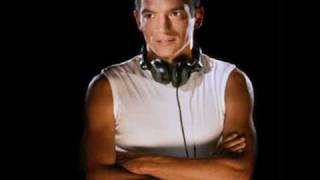 Antoine Clamaran pres. Colombia - Medellin (original mix)