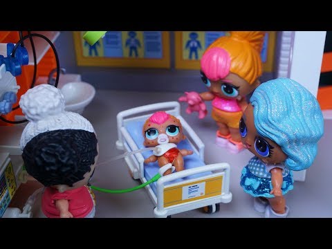 LOL SURPRISE DOLLS Lil Sister Goes To The Hospital!