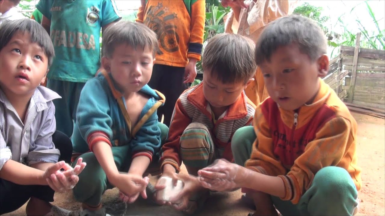 Xà phòng Hy vọng đến với trẻ em Tri Lễ