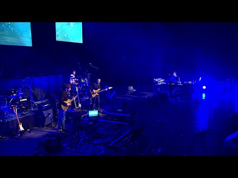 Gis Maj Es - Iza Horizonta (Laza Ristovski)