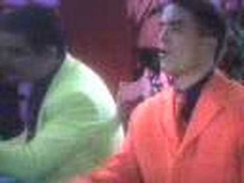 eugenio derbez-al cliente lo que pida