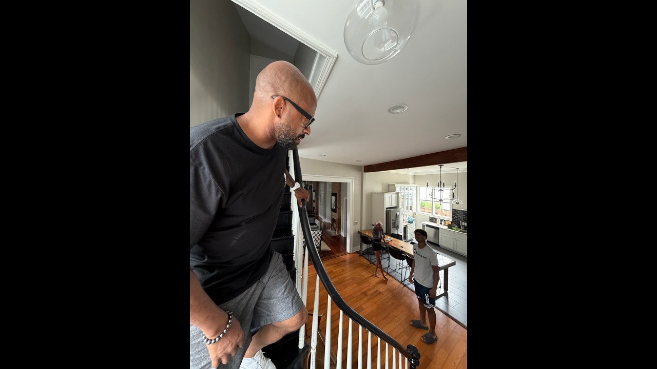 Larry gets caught sneaking out of Sharra’s room!