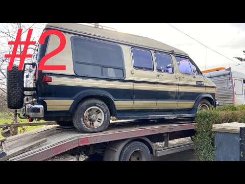 Айтишник-Мальчишка Нашёл и Запустил Додж Рам Ван B250 // IT Guy Trying To Start Dodge Ram Van B250
