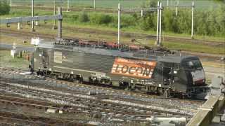 preview picture of video '189 984, 189 095, Siemens ES64F4, 6609, EMD class 66 Captrain, Kijfhoek, Holland, 25 july 2013'