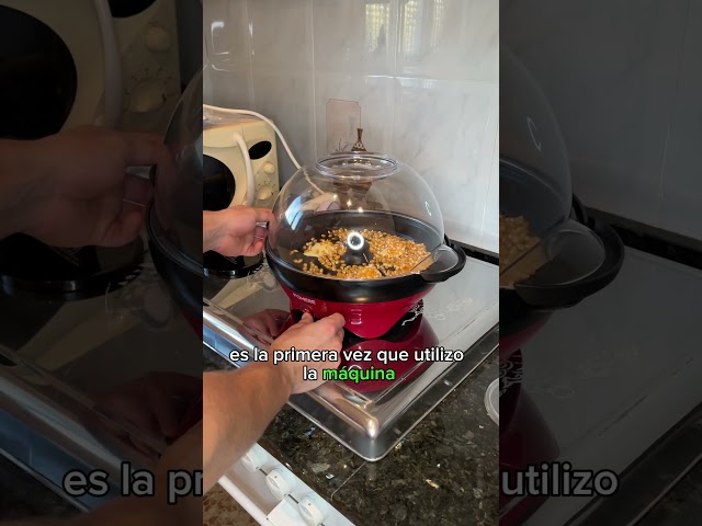 Vídeo relacionado con VEVOR Máquina para Hacer Palomitas de Maíz de Encimera, 850 W, 8 oz, 48 Tazas por Lote, con Vidrio Templado, Incluye 4 Cucharas, Estilo Cine, Color Negro, Fácil de Limpiar, 390 x 345 x 610 mm