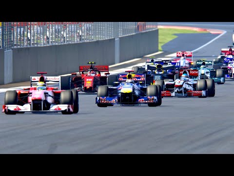 F1 2019 Cars vs F1 2010 Cars - Silverstone EPIC RACE
