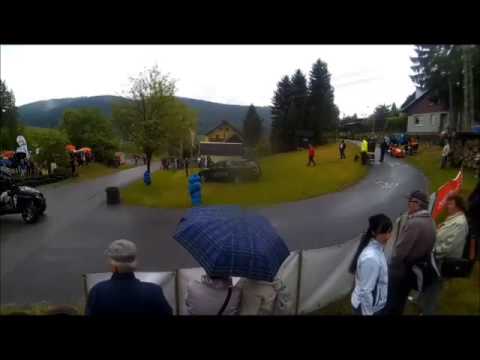 Seifenkistenrennen Rittersgrün. schlepp nach oben!