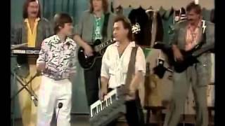 Videoklip Michal David - Jsme sehraní s textom piesne