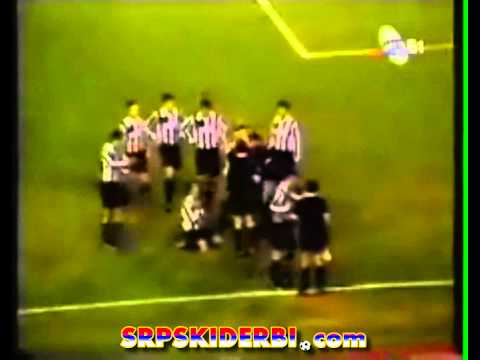 Cetvrtfinale Kupa / Crvena Zvezda - Partizan 2:0 (26.10.1994)