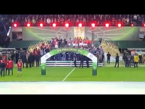 Siegerehrung FC Bayern München DFB Pokalfinale 2016