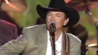 George Strait - Medley of Hits (LIVE)