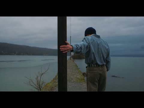 Rowan Drake - Momentary Feelings (Official Lyric Video)