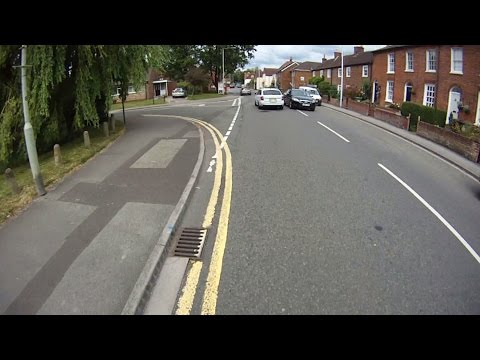 RK64UEE - Overtake On Bend With Oncoming Traffic