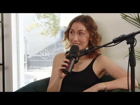 Ep.8: Caitlin Reilly│Awkward Stage Podcast