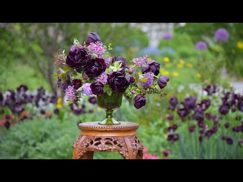 Peaceful Spring Garden Tour // Northlawn Flower Farm