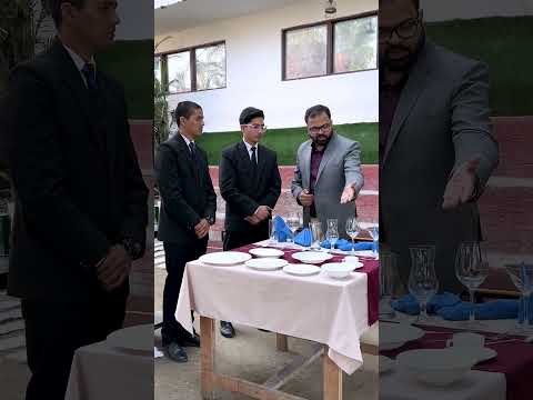 What is the full form of B&B?