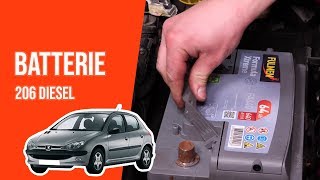 Youtube thumbnail of video "Changer la Batterie 206 2.0 HDI 🔋"