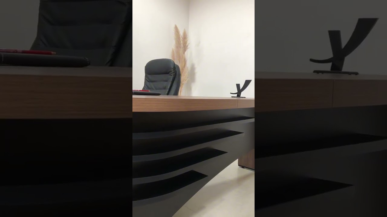 Thumbnail do vídeo - Mesa Tamburato Diretor Le - Carvalho/Branco