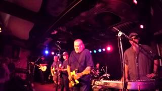 Los Lobos 2015-10-10 &#39;That Train Don&#39;t Stop Here&#39;