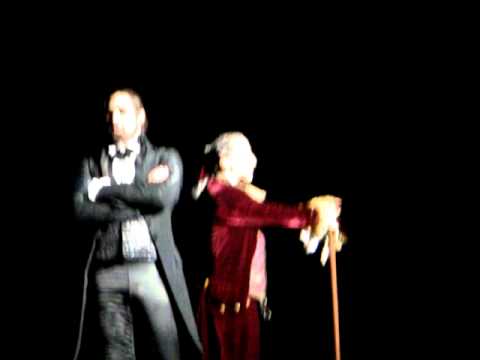 download lagu mp3 mp4 Baille Au Corneille, download lagu Baille Au Corneille gratis, unduh video klip Baille Au Corneille