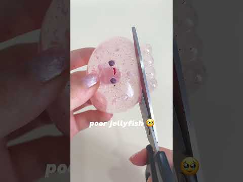 Cut off defective pink crystal jellyfish squishy#taba #squishy #diycrafts #stressrelief #satisfying