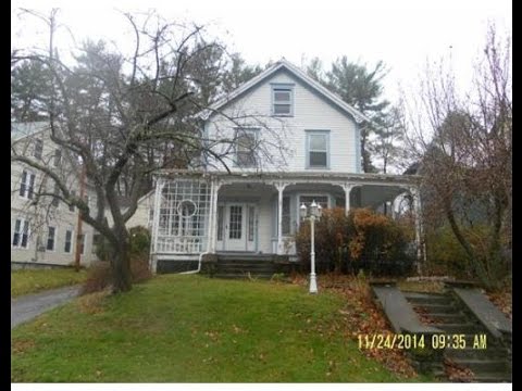 Homes for sale - 44 Coombs St, Southbridge, MA 01550