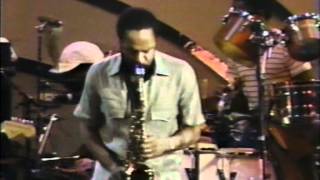 Grover Washington Live "Let It Flow" (For Dr. J).mp4