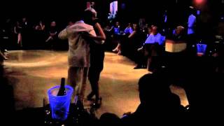Jonathan Agüero y Romina de la Rosa en Porteño y Bailarin