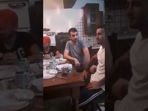 Labe Tavoline  - Nga disa djem nga Laberia ne Itali