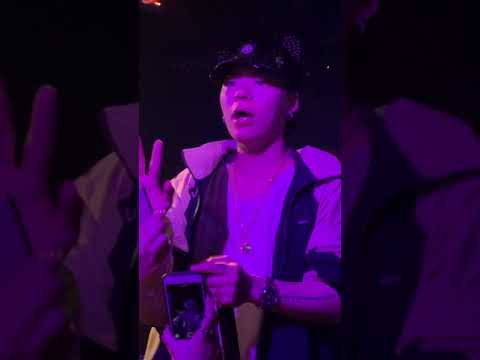 190504 kid milli giraffe Japan Osaka (full)