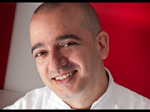 Pasta alla norma: la ricetta di Pino Cuttaia - La Madia, Licata