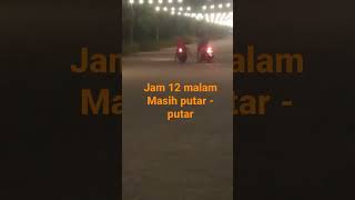 Download lagu JAM 12 MALAM#videoshort #youtubeshort #fyp#suasana  #channelkopisumir mp3