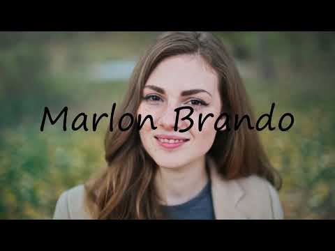 How to pronounce Marlon Brando in English?